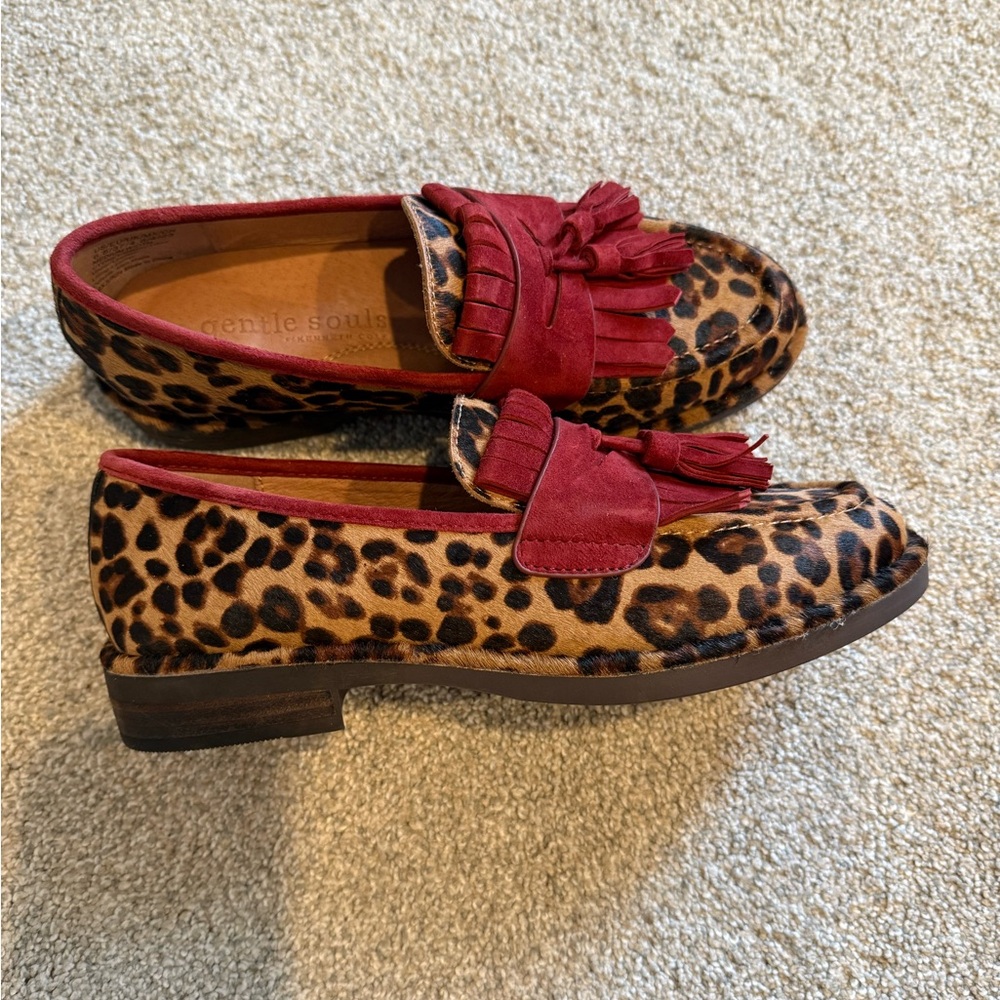 Gentle Souls Women's Red and Leopard Print Loafers - Picture 4 of 4